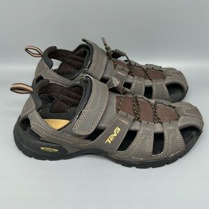 Teva Forebay Water Shoes Men’s Sz 8 Women’s‎ Sz 9.5